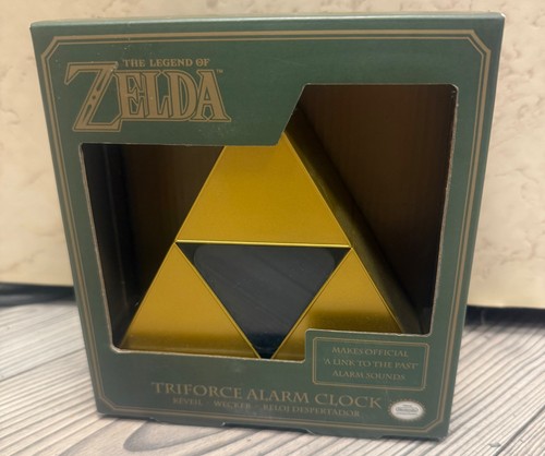 Zelda triforce alarm clock - triforce,
